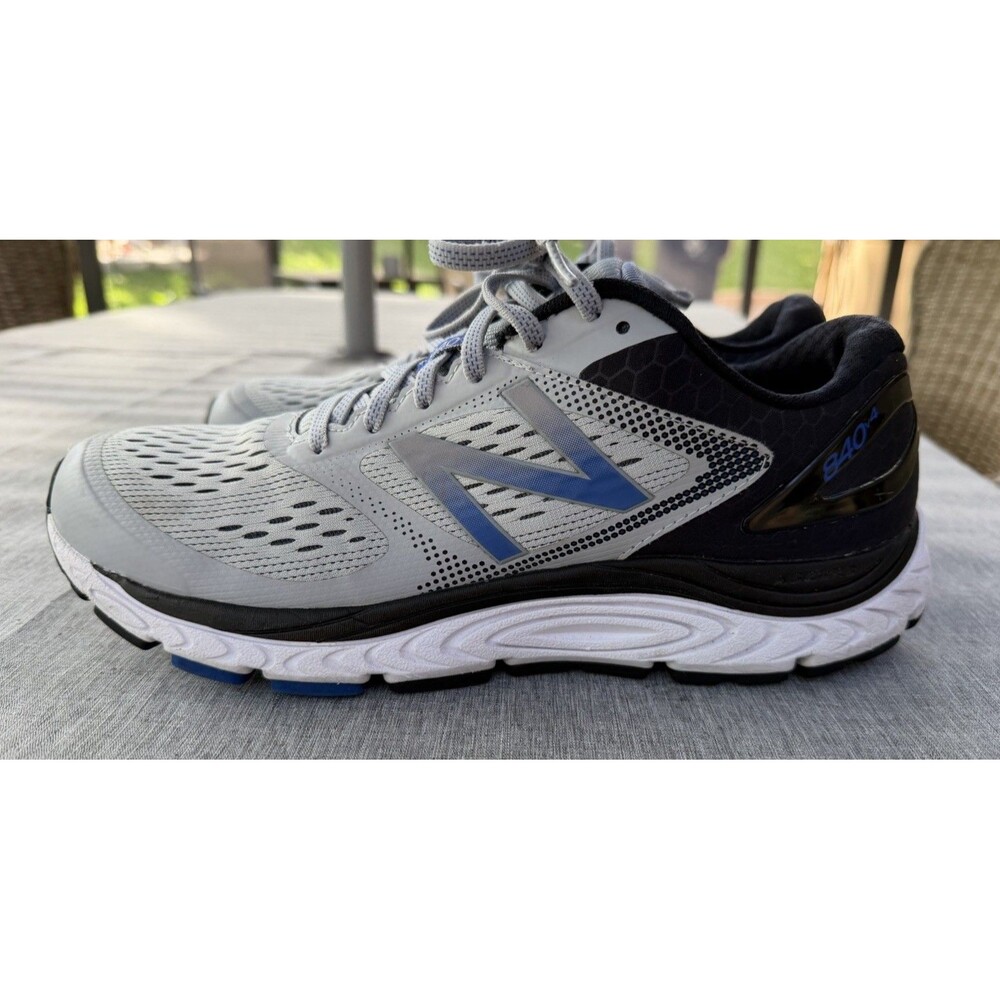New Balance 840v4 Running Shoes Men Size 9.5 D Gray Black Mesh Comfort Sneakers